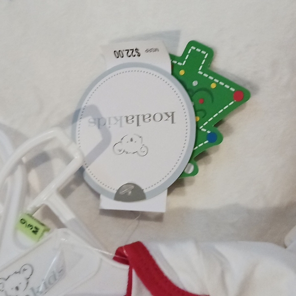 1st Christmas jammies set - Picture 4 of 4